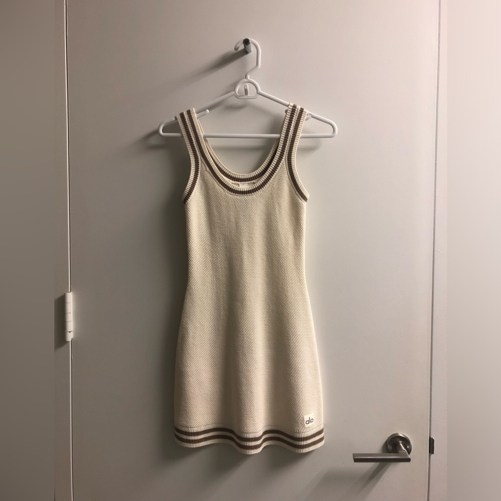 ALO Yoga Tennis Club Knit Tank Dress Color: Gravel/Ivory  Size: XXS - Picture 4 of 9